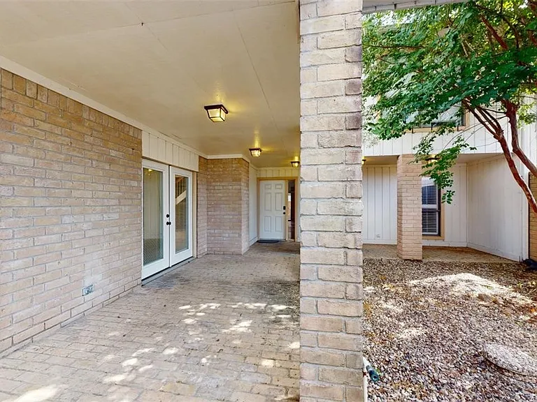 3004 Gleneagles Ct — Photo 34