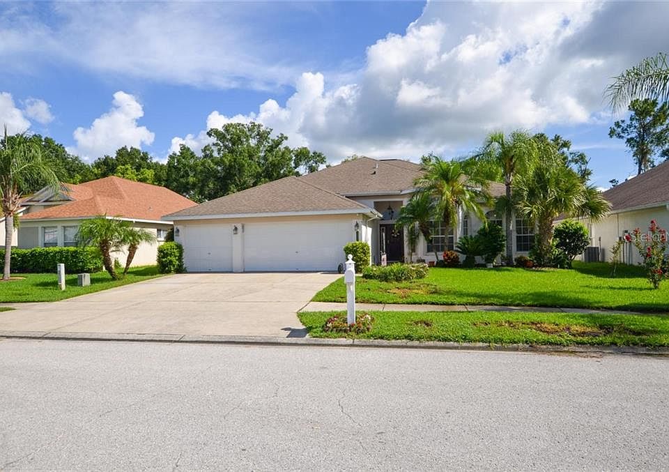 1st image of 23215 Emerson Way