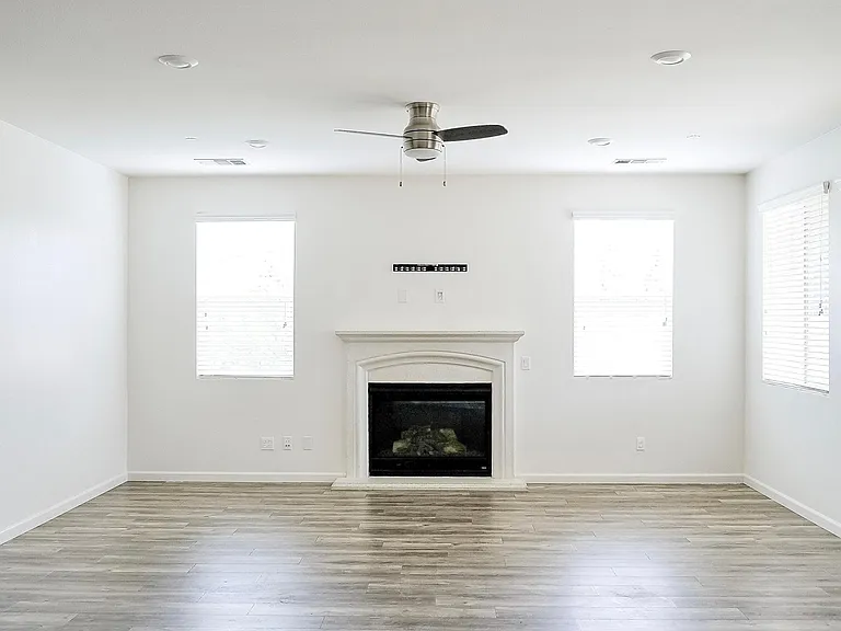 14810 Shelburne Ct — Photo 8