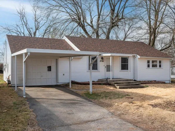 2716 W Olive Street, Springfield, MO 65802