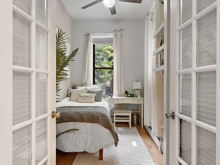 805 Park Ave #1R — Photo 6