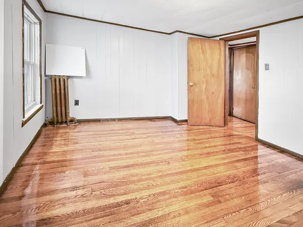 134 Boyd Avenue image 12 of 25