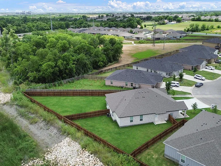 1118 Zora Dr #A — Photo 19