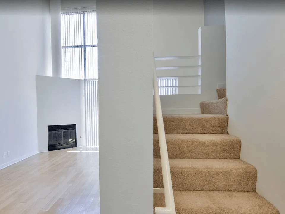Luna Apartment View