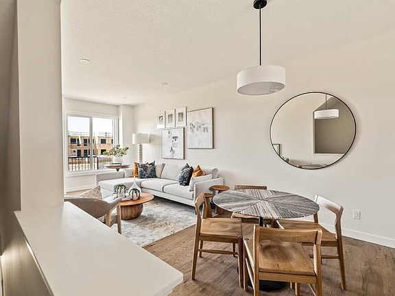 2nd image of 15020 W Centre St NE