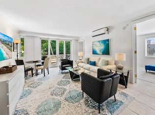 455 Worth Ave APT 201, Palm Beach, FL 33480