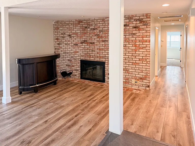 229 Mountaire Cir — Photo 5