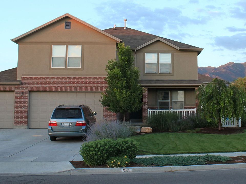 541 Lincolnshire Way