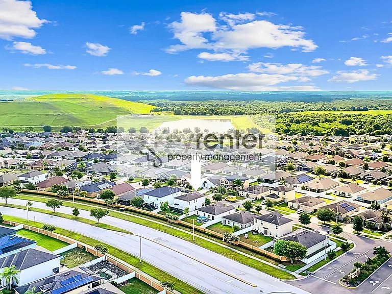 14517 Dunrobin Dr — Photo 49