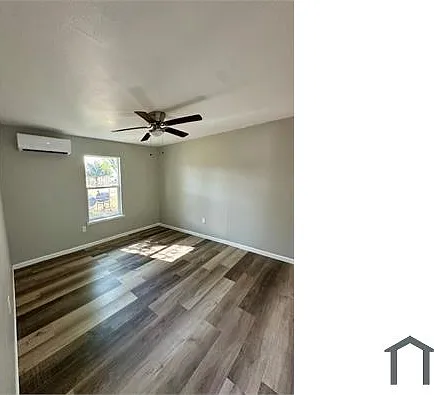 990 SW 37th St — Photo 4