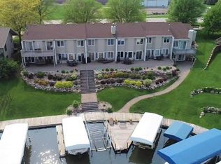 15516 N Tradewind Dr UNIT 4, Spirit Lake, IA 51360