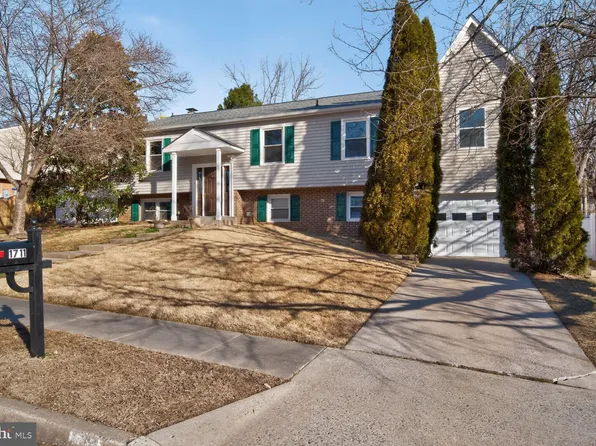 1711 Prelude Dr, Vienna, VA 22182