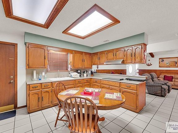 5th image of 2816 N 28th St