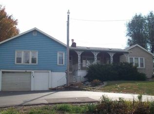 712 Lafayette Dr, Logansport, IN 46947