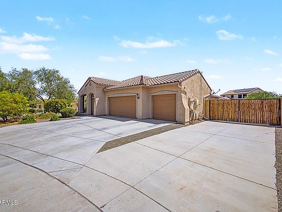 2nd image of 26150 W WAHALLA Lane