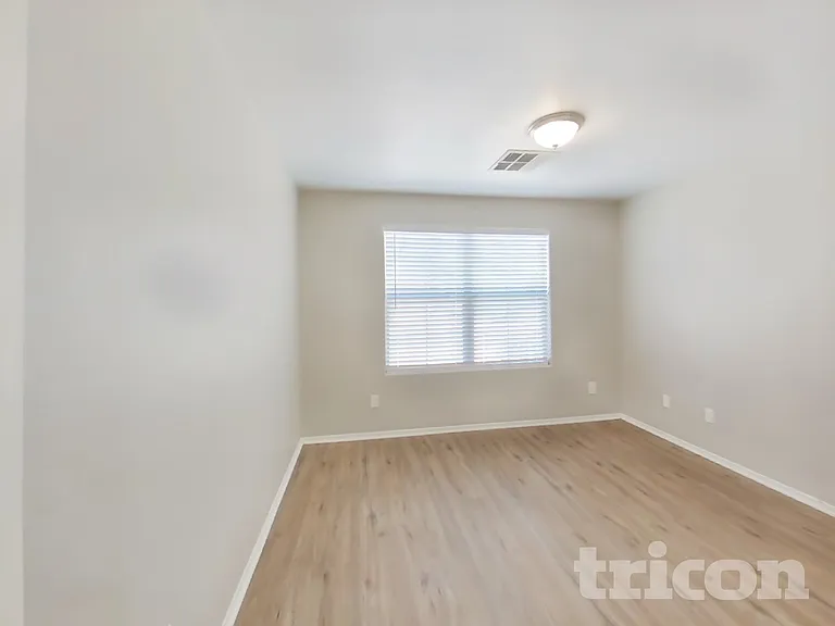 601 E Press Rd — Photo 10