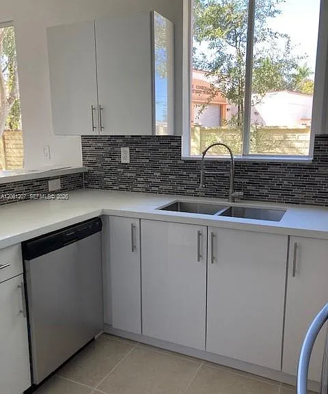 2430 SE 14th Ave #276 — Photo 12