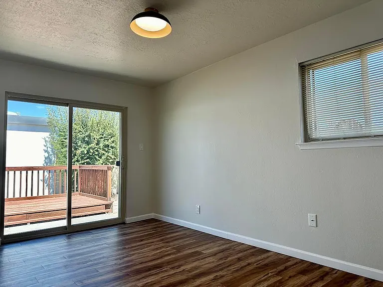 4232 Trinity Pl NW — Photo 18
