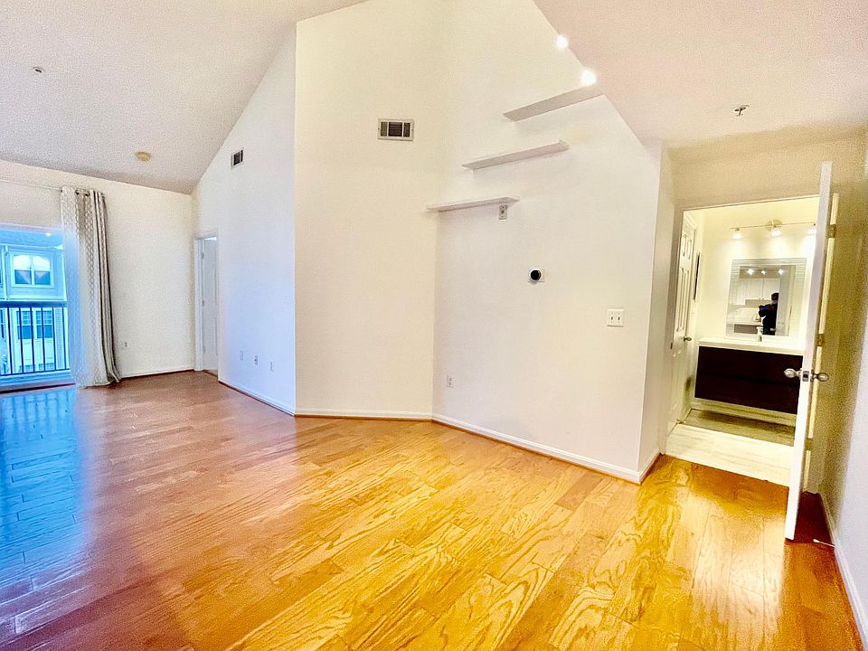 1st image of 11350 Aristotle Dr #7-401