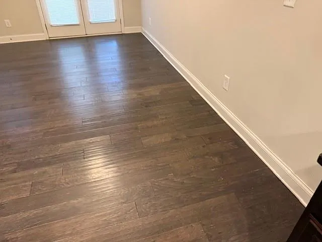 3 bed, 2.5 bath, 1821 sqft, $2,050 — Photo 3