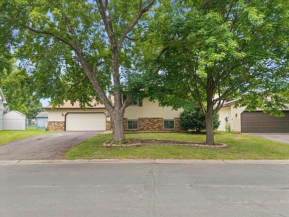 3rd image of 5316 184th St W