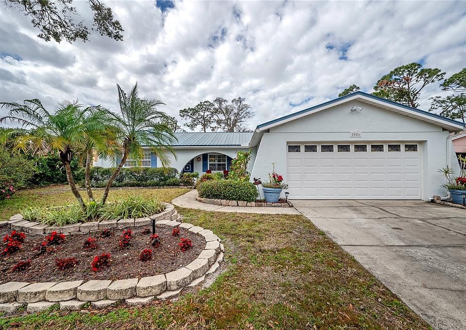 1st image of 2086 Whitney Pl N