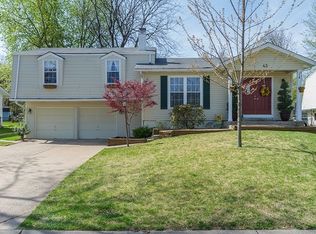 43 Jane Dr, Saint Peters, MO