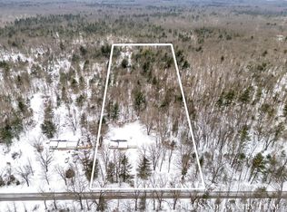 5961 N Weber Rd, Whitehall, MI 49461