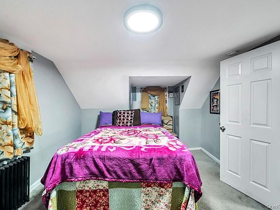 5th image of 39 Andrews Avenue
