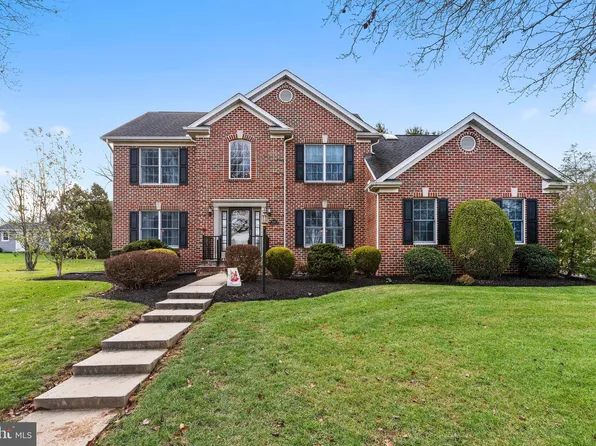 1020 Shannon Ln, Carlisle, PA 17013