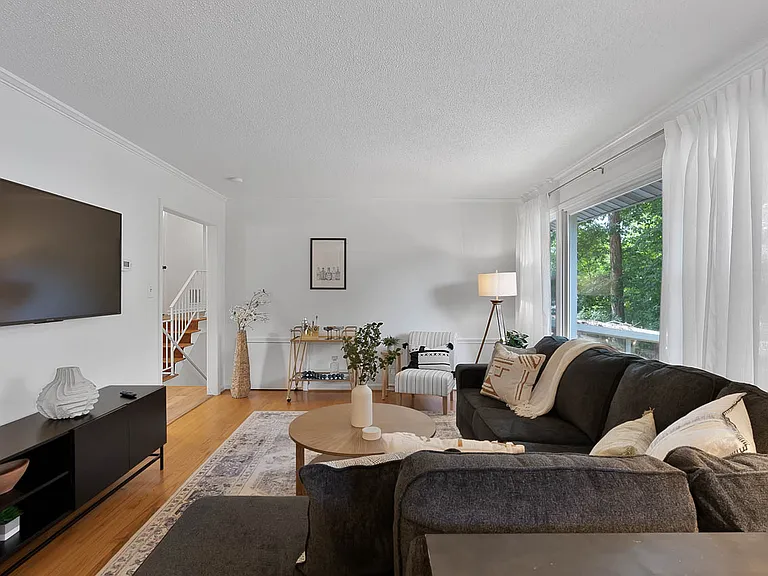 4005 Lehigh Ct — Photo 45
