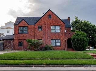4704 Chenevert St UNIT B, Houston, TX 77004