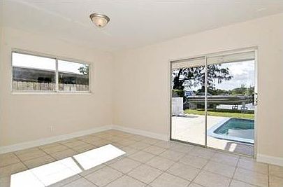 4th image of 17000 NW 14th Ave