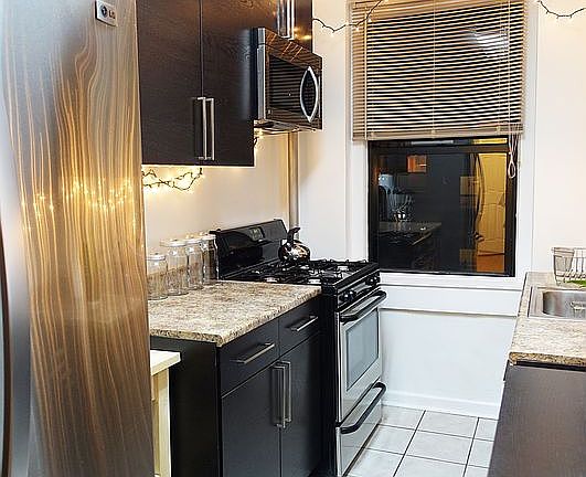4th image of 6264 Saunders St #4P