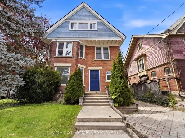 8 College St, Saint Catharines, ON L2R 2W7
