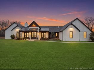 12937 S 28th Pl, Bixby, OK 74008