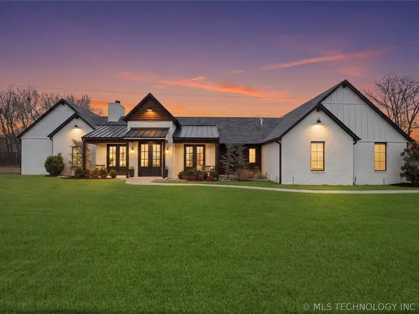 12937 S 28th Pl, Bixby, OK 74008