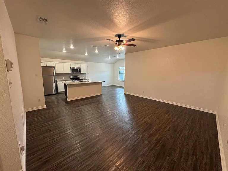 1417 Jasper Garden Ct — Photo 10