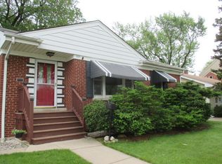 4337 Madison Ave, Brookfield, IL 60513