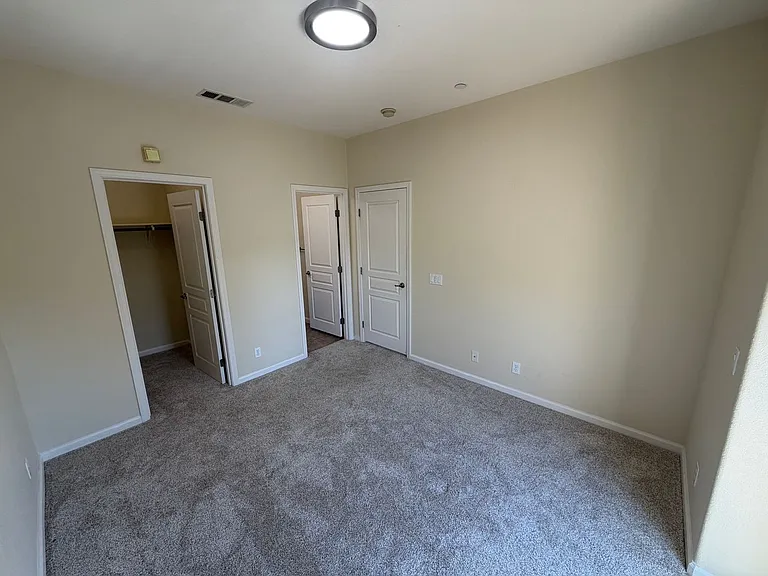 5028 Ocean Ln — Photo 14