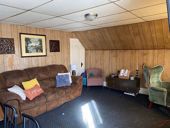 3rd image of 297 Main St #A