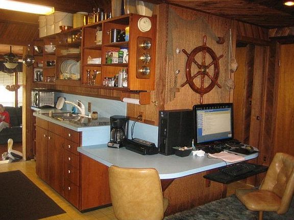 5th image of 177 Mills Dr
