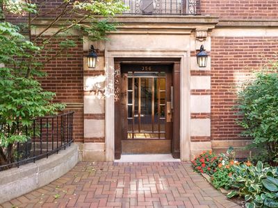 356 Ridge Ave APT 6-2, Evanston, IL, 60202