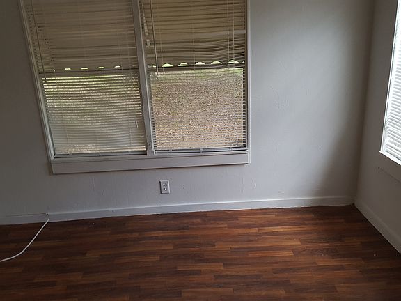 bedroom2
