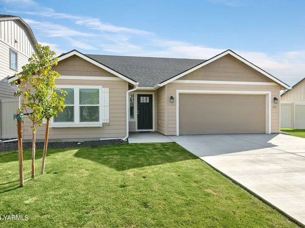 513 Lacoursiere St, Moxee, WA 98936