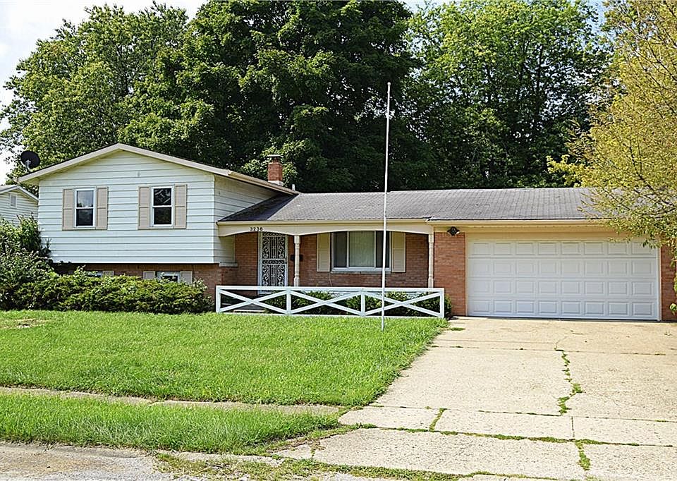 1st image of 3236 N Ashway Dr