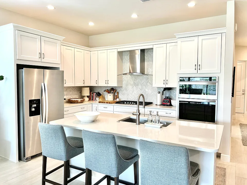 9134 Cayman Dr