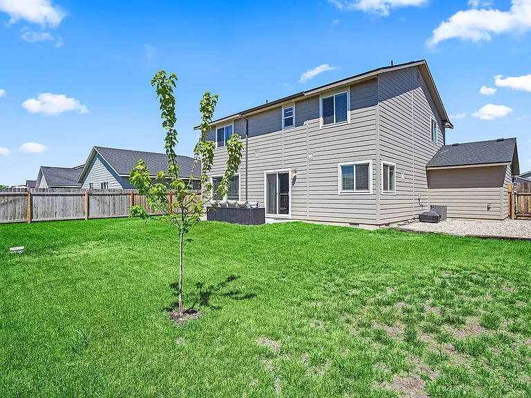 17589 Mountain Springs Ave — Photo 50