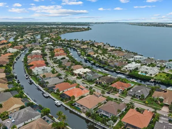 575 FORE DRIVE, BRADENTON, FL 34208