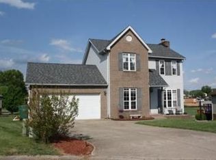 211 David St, Hurricane, WV 25526